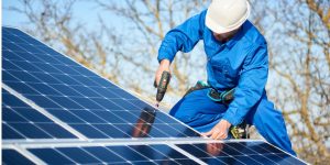 Installation Maintenance Panneaux Solaires Photovoltaïques à Oyrieres